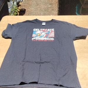 Gildan Heavy Cotton Black T-Shirt